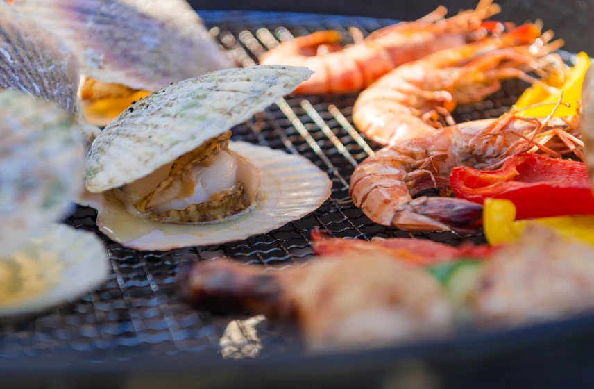 地元の食材で、特別な食卓を