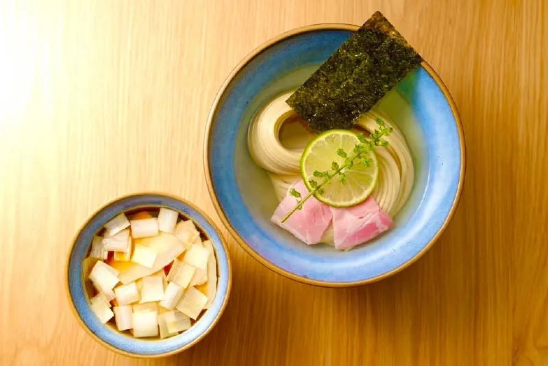 伊東にあるラーメン屋 RAMEN VILLAGE CAFE
