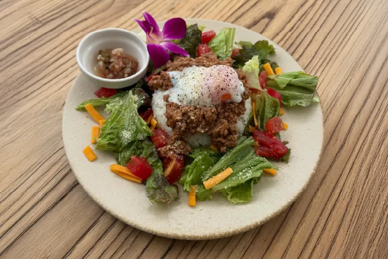 茅ヶ崎にある ハワイアンカフェ Hawaiian café&bar Re:Luana beach